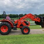 Allis Chalmers Orange vs Kubota Orange