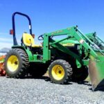 John Deere 4100