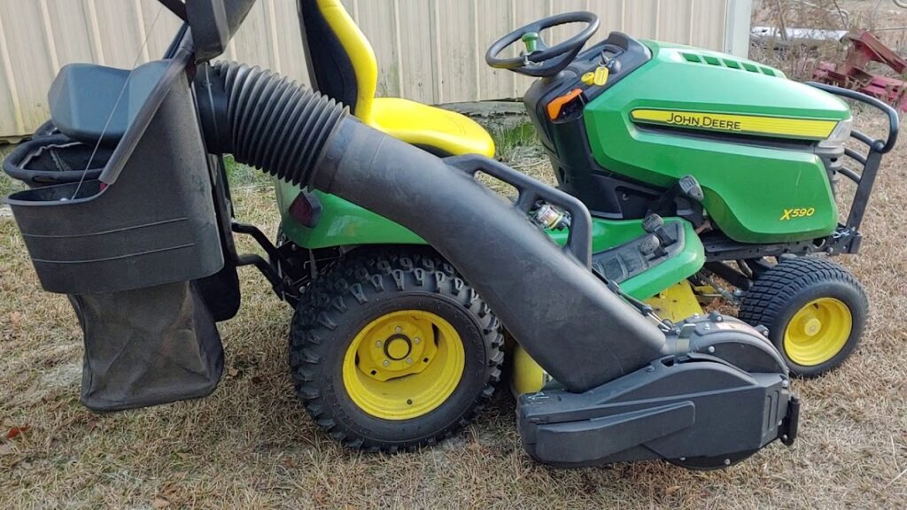 John Deere Power Flow Bagger